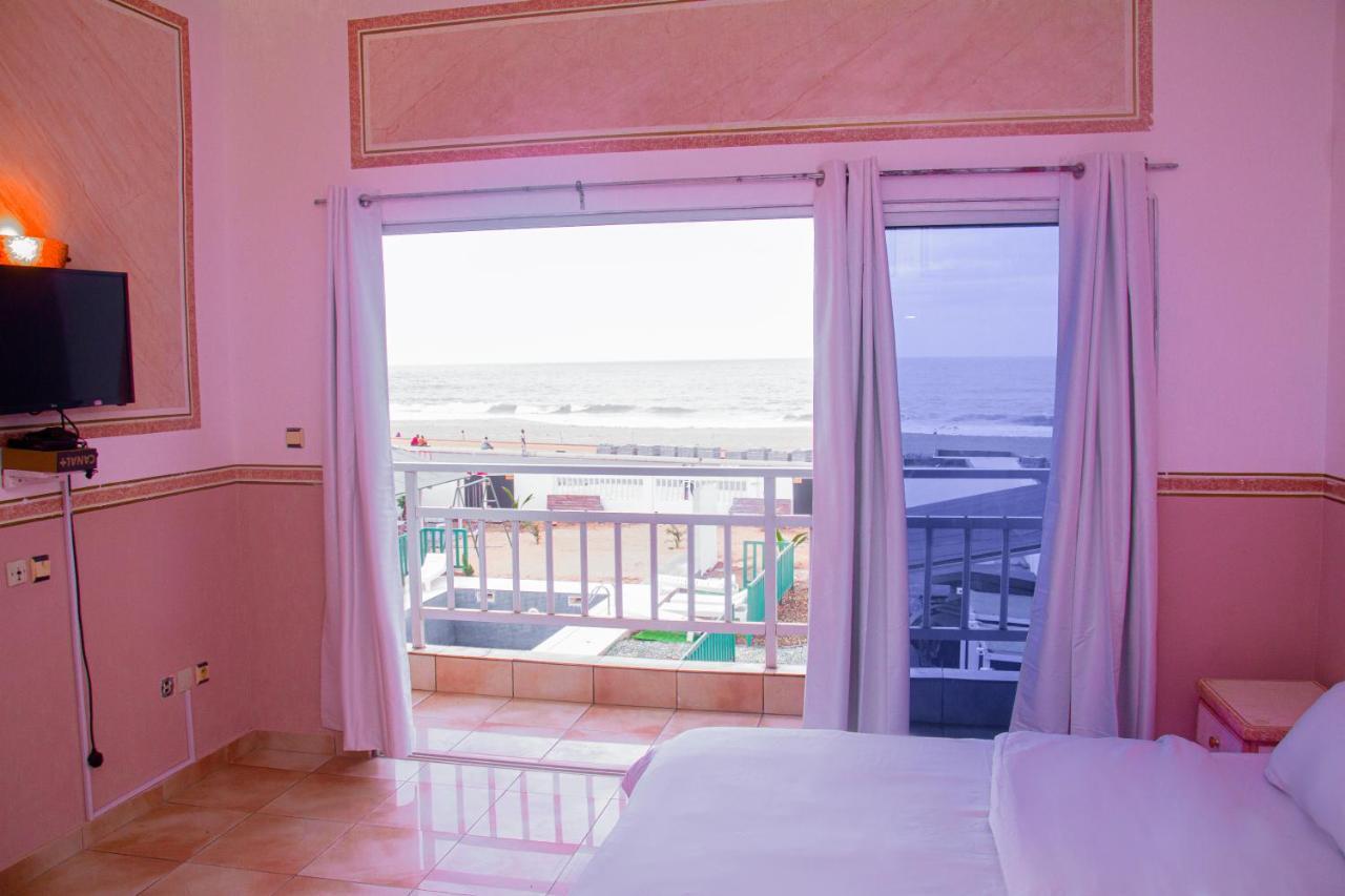 Hotel Amazone Cotonou Exteriör bild