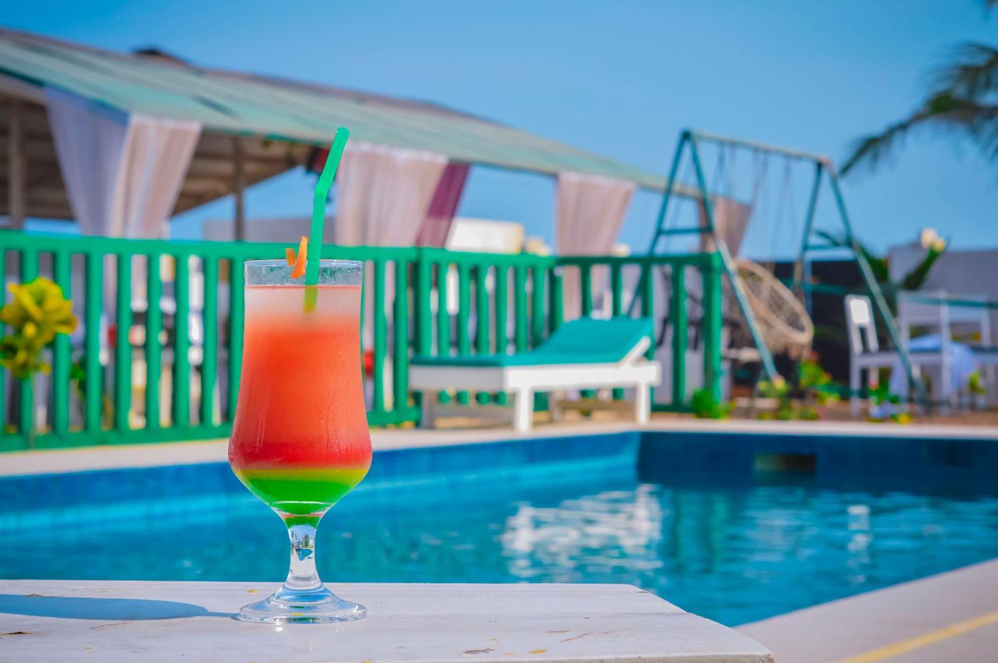 Hotel Amazone Cotonou Exteriör bild