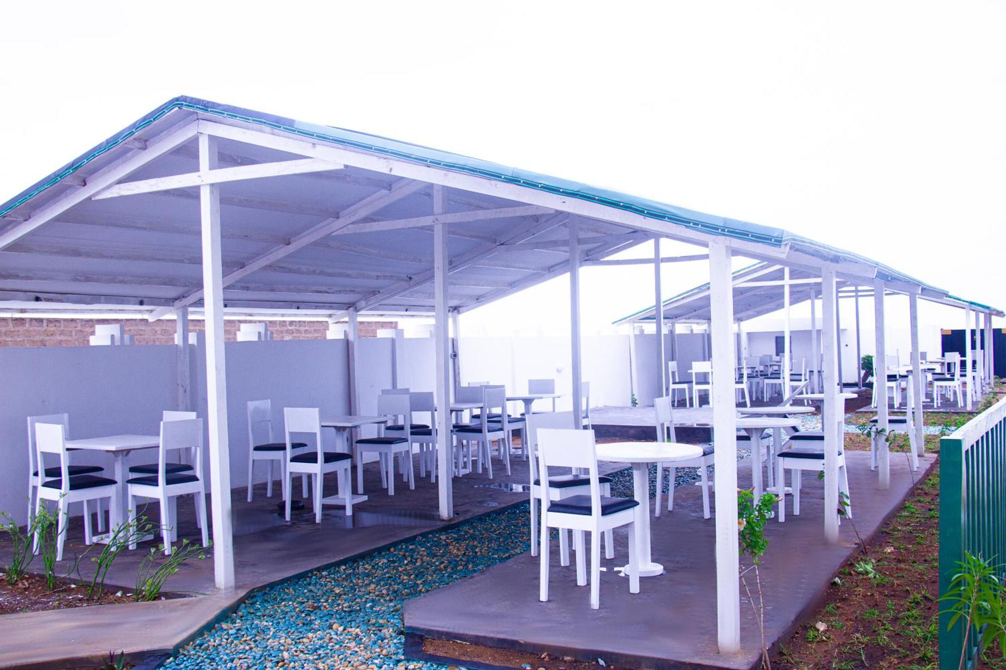Hotel Amazone Cotonou Exteriör bild